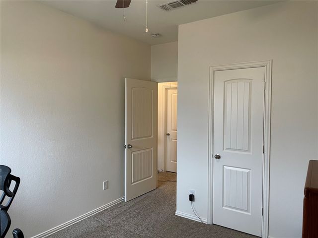 233 Irick Court, Aubrey, TX 76227