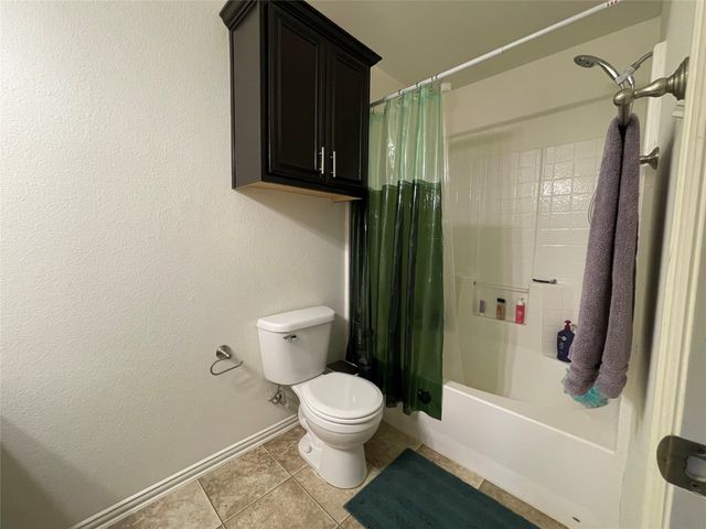 233 Irick Court, Aubrey, TX 76227