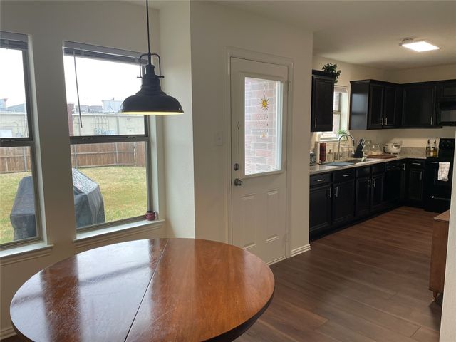 233 Irick Court, Aubrey, TX 76227