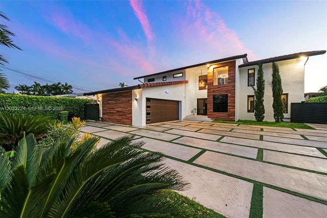 1942 NE 119th Road, North Miami, FL 33181