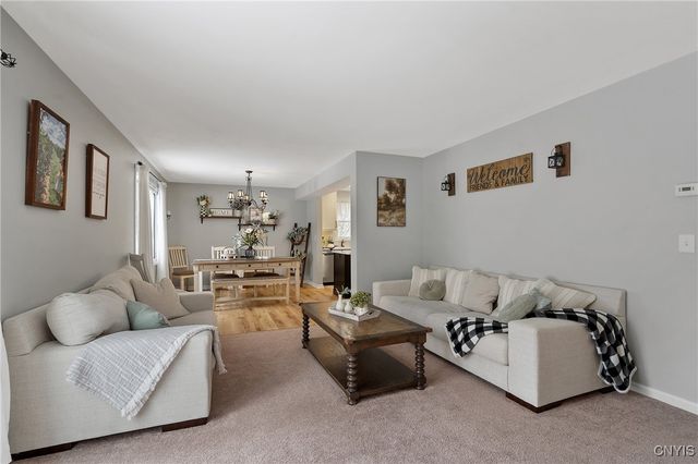 3222 Holly Ridge, Lysander, NY 13027