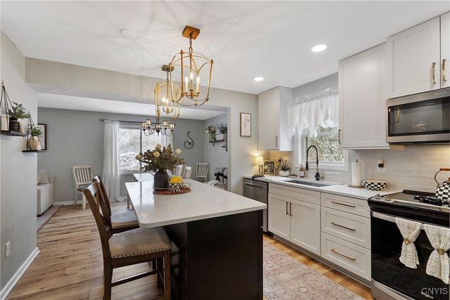 3222 Holly Ridge, Lysander, NY 13027