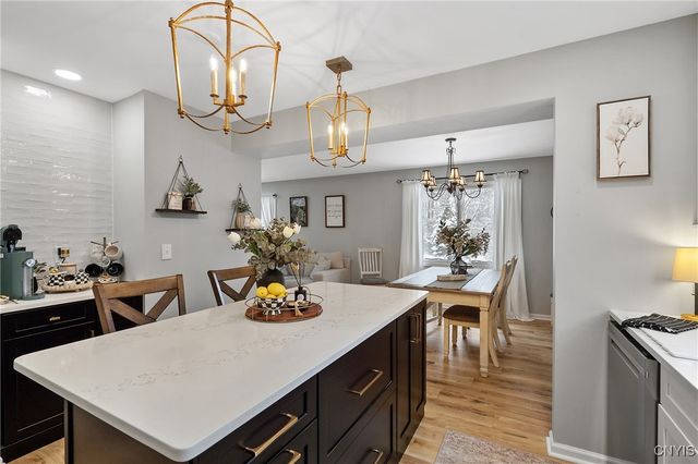 3222 Holly Ridge, Lysander, NY 13027