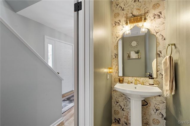 3222 Holly Ridge, Lysander, NY 13027