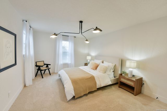 202 Agency Oaks, San Antonio, TX 78249