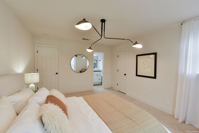 202 Agency Oaks, San Antonio, TX 78249