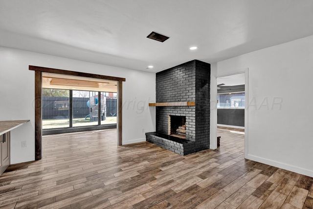 6117 Gainsborough Road, Amarillo, TX 79106