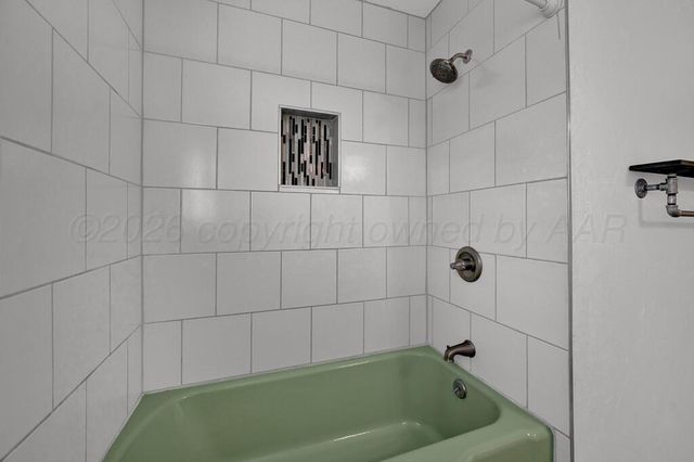 6117 Gainsborough Road, Amarillo, TX 79106