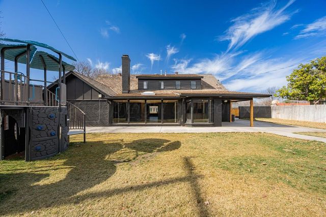 6117 Gainsborough Road, Amarillo, TX 79106