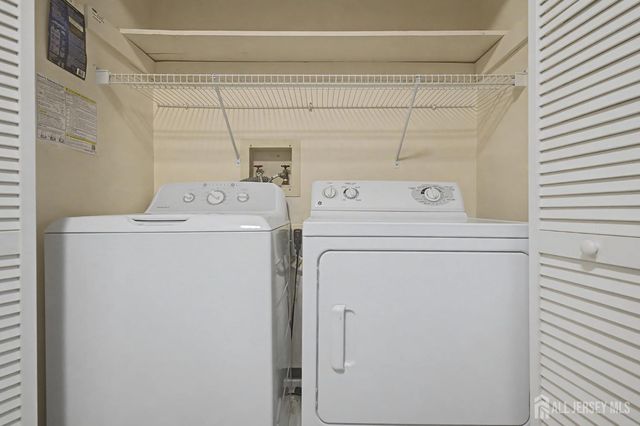 242 Bromley Place, East Brunswick, NJ 08816