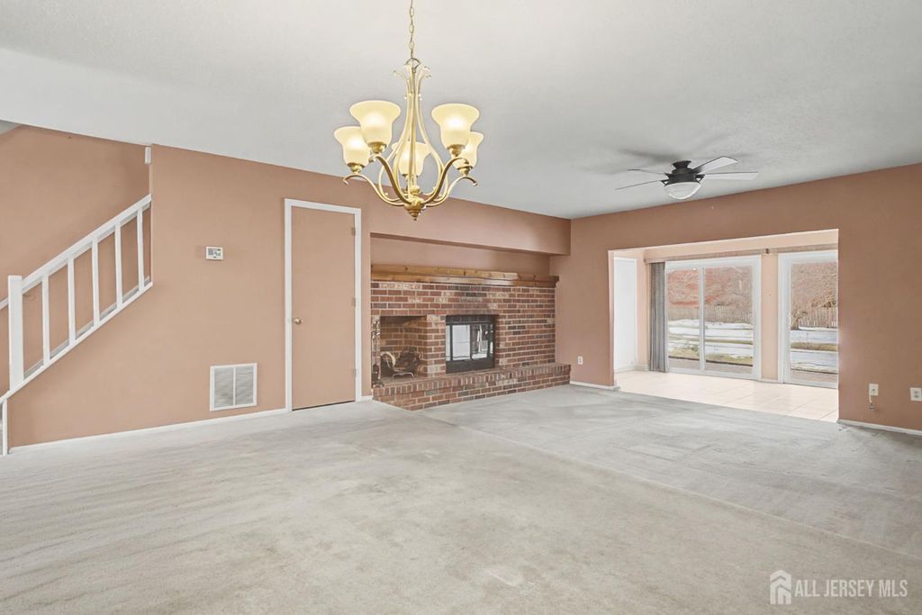 242 Bromley Place, East Brunswick, NJ 08816