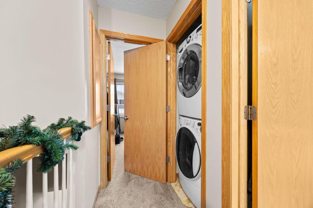 942 Crossings Way, Delano, MN 55328