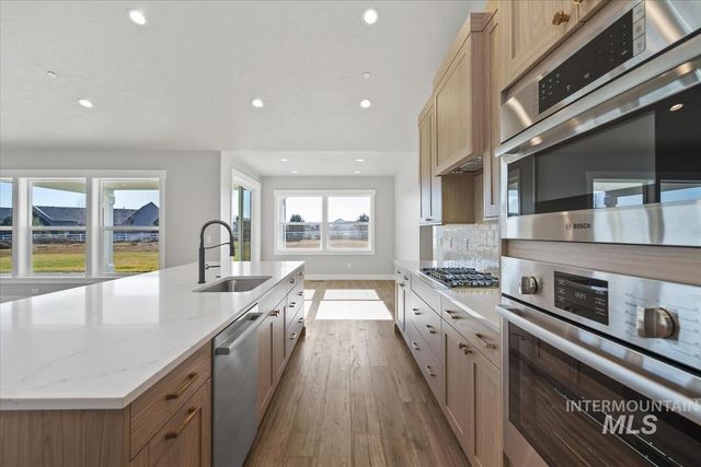 15319 Rhodes Ct, Caldwell, ID 83607