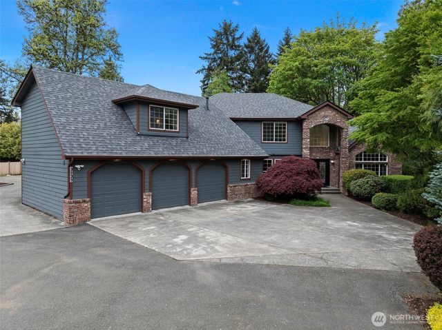 2121 90th Street E, Tacoma, WA 98445