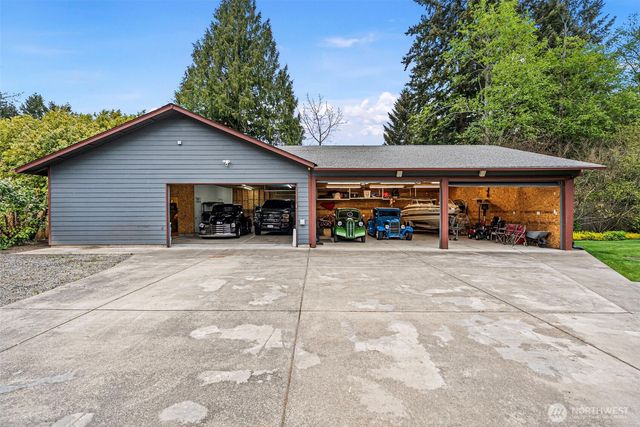 2121 90th Street E, Tacoma, WA 98445