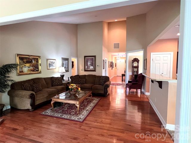 1273 Winged Foot Drive, Denver, NC 28037