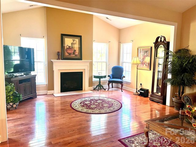 1273 Winged Foot Drive, Denver, NC 28037