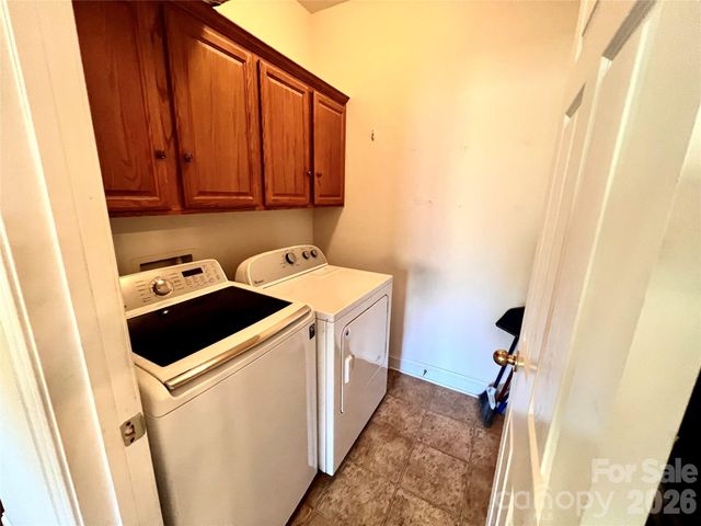 1273 Winged Foot Drive, Denver, NC 28037