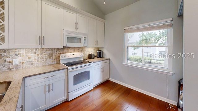 137 Cordillo Pkwy Apt 7506, Hilton Head Island, SC 29928