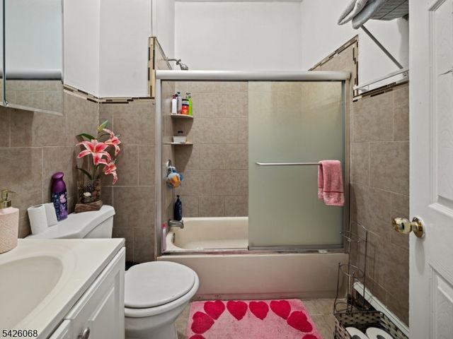 86 Pennington St, Paterson City, NJ 07501