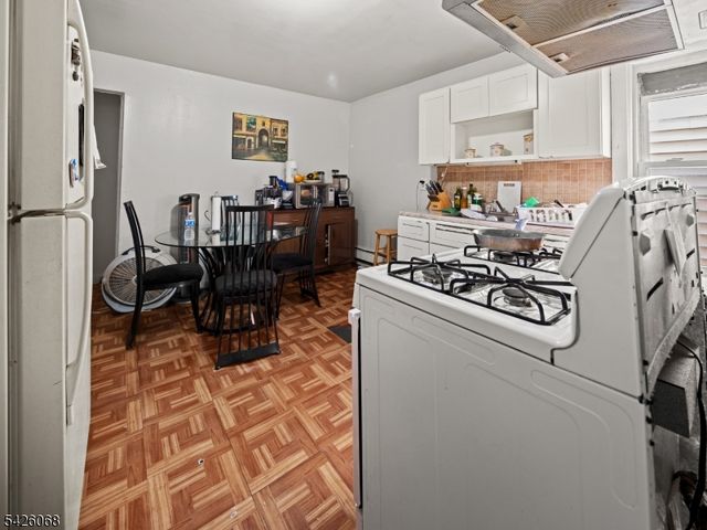 86 Pennington St, Paterson City, NJ 07501