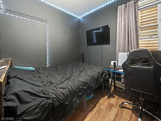 86 Pennington St, Paterson City, NJ 07501