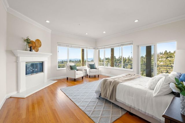 6070 Mazuela Dr., Oakland, CA 94611