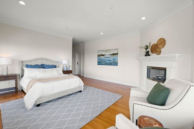 6070 Mazuela Dr., Oakland, CA 94611