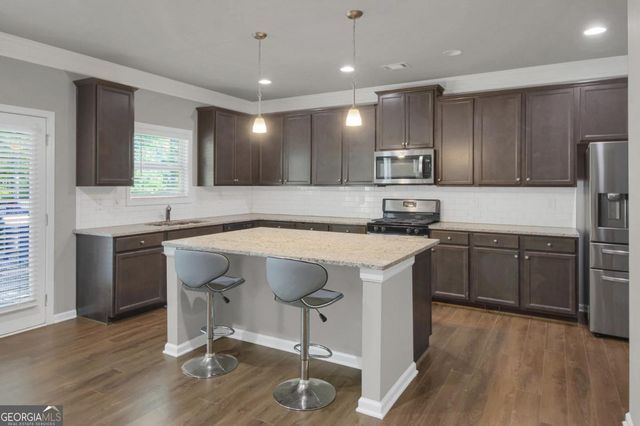 2004 Brittlebank Lane, Lawrenceville, GA 30043