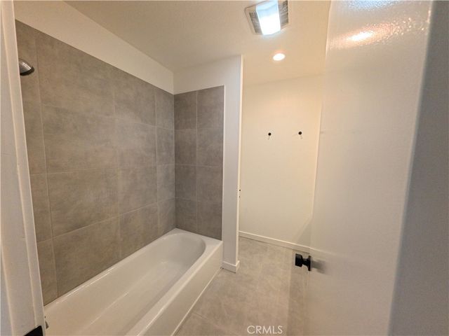 1000 Central 30, Riverside, CA 92507