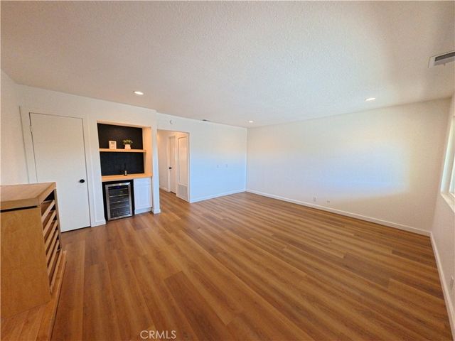 1000 Central 30, Riverside, CA 92507