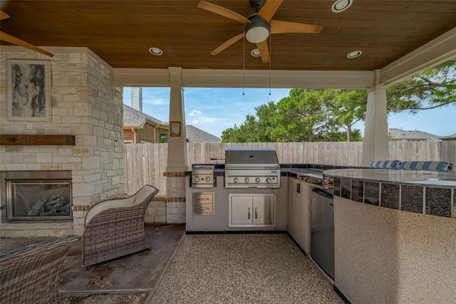 16011 Maple Shores Drive, Houston, TX 77044