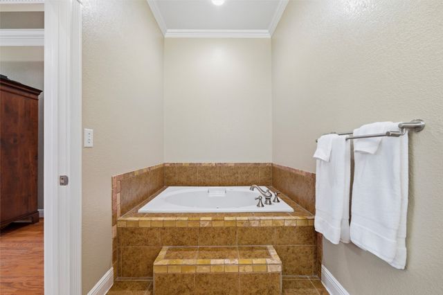 100 Scenic View Drive, Aledo, TX 76008