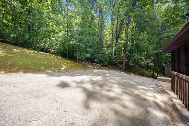 1830 Calk Lake Road, Jeffersonville, KY 40337