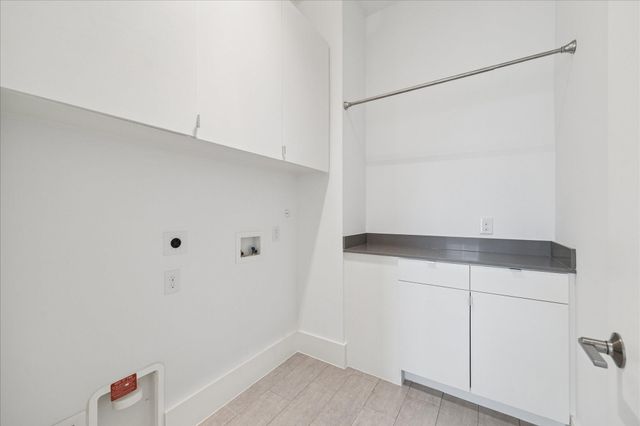 1430 Lake Pointe Parkway, Sugar Land, TX 77478