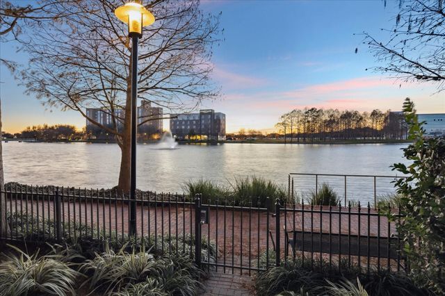 1430 Lake Pointe Parkway, Sugar Land, TX 77478