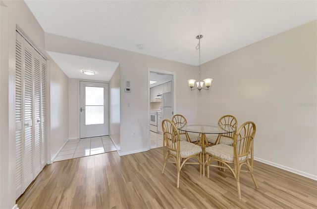 102 CAPRI ISLES BOULEVARD 206, Venice, FL 34292