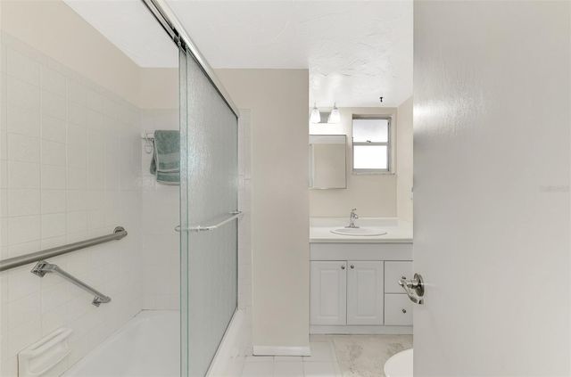 102 CAPRI ISLES BOULEVARD 206, Venice, FL 34292