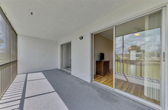 102 CAPRI ISLES BOULEVARD 206, Venice, FL 34292