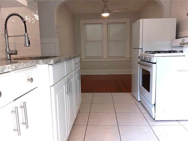 763 31ST AVENUE N 1, St Petersburg, FL 33704