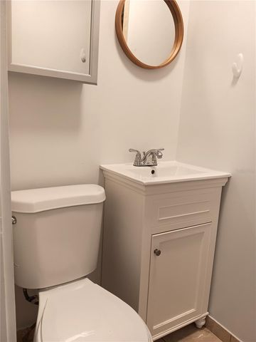 763 31ST AVENUE N 1, St Petersburg, FL 33704