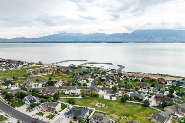 183 E SANDPIPER LN, Saratoga Springs, UT 84045