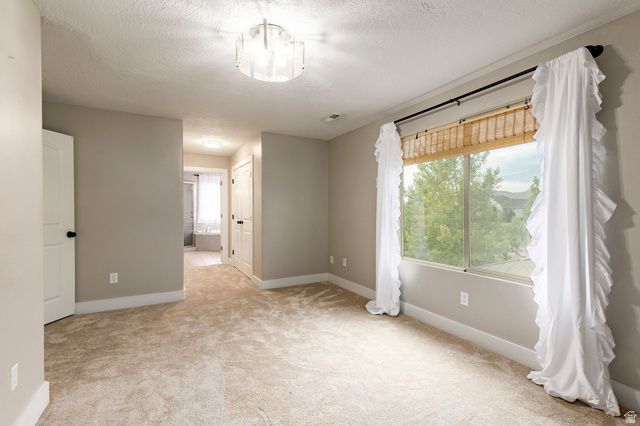 183 E SANDPIPER LN, Saratoga Springs, UT 84045