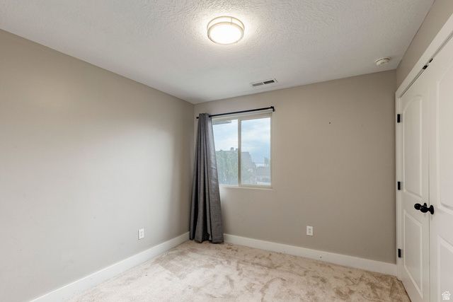 183 E SANDPIPER LN, Saratoga Springs, UT 84045