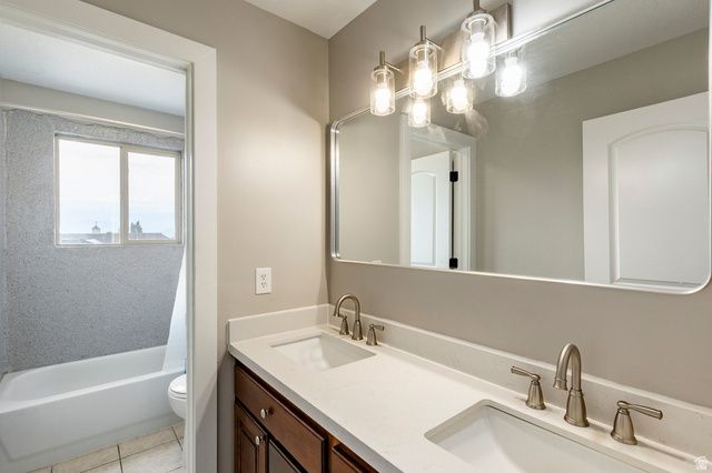183 E SANDPIPER LN, Saratoga Springs, UT 84045