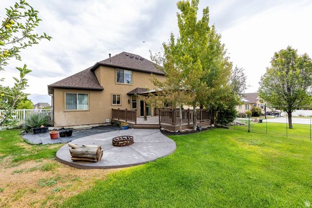 183 E SANDPIPER LN, Saratoga Springs, UT 84045
