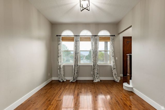 183 E SANDPIPER LN, Saratoga Springs, UT 84045