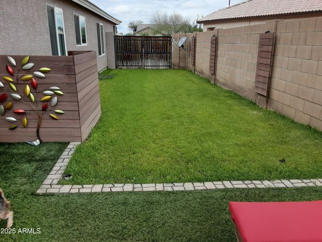 1567 N Tucana Court, Gilbert, AZ 85234