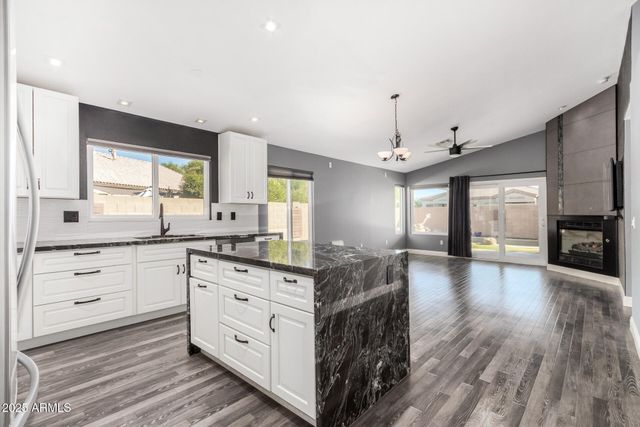 1567 N Tucana Court, Gilbert, AZ 85234