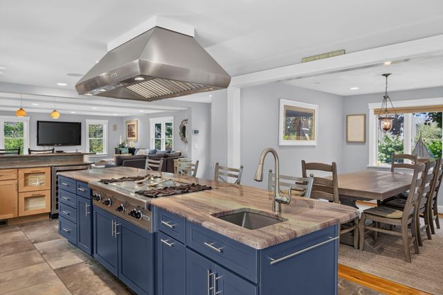 20 Circle Drive, South Chatham, MA 02659
